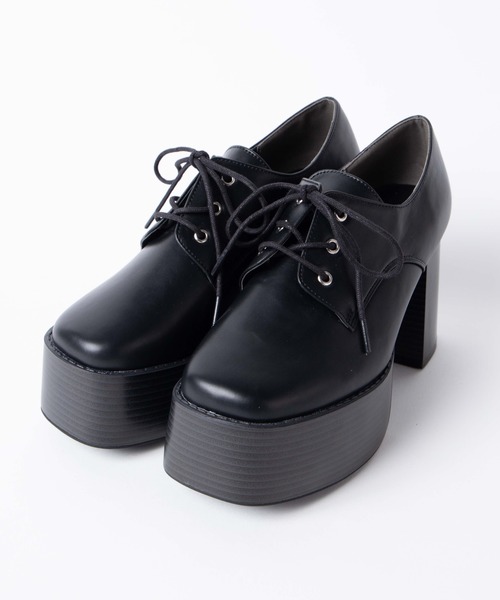 WEGO(ウィゴー)の「WEGO/スクエアトゥレースアップボリュームヒールシューズ(その他シューズ・レディース・ブラック/ブラック系その他・MEDIUM/LARGE)」の2枚目の写真