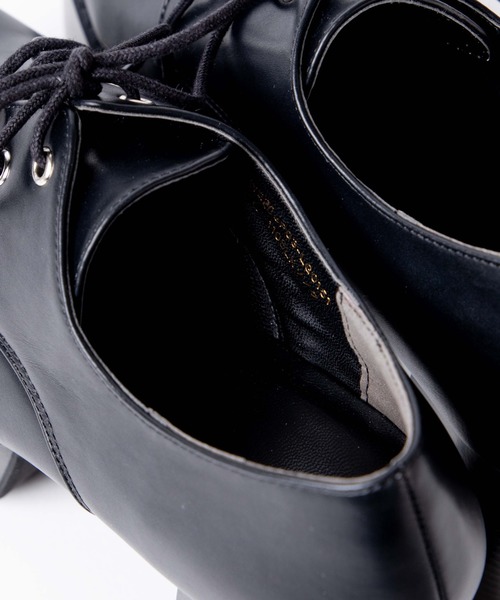 WEGO(ウィゴー)の「WEGO/スクエアトゥレースアップボリュームヒールシューズ(その他シューズ・レディース・ブラック/ブラック系その他・MEDIUM/LARGE)」の4枚目の写真