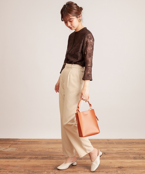 natural couture(ナチュラルクチュール)の「美シルエットスラックスパンツMサイズ(スラックス・レディース・ブラウン/ピンク/グリーン/アイボリー・MEDIUM)」の6枚目の写真