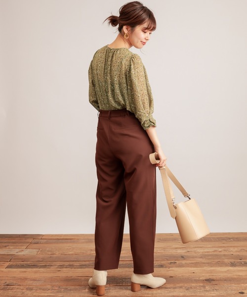 natural couture(ナチュラルクチュール)の「美シルエットスラックスパンツMサイズ(スラックス・レディース・ブラウン/ピンク/グリーン/アイボリー・MEDIUM)」の9枚目の写真