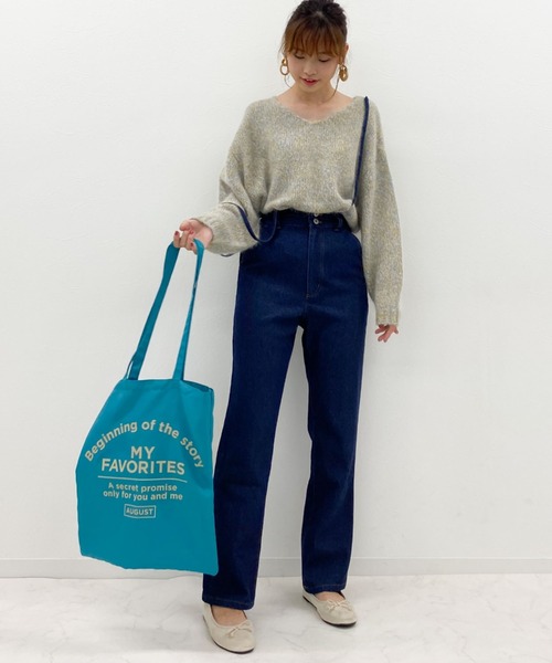 archives（アルシーヴ）の「Vネックニットプルオーバー（ニット/セーター・レディース・グリーン/モカ/ブルー/ベージュ・MEDIUM）」の5枚目の写真