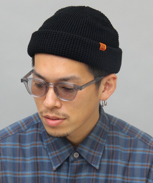 UNIVERSAL OVERALL（ユニバーサルオーバーオール）の「【 UNIVERSAL OVERALL / ユニバーサルオーバーオール 】 アクリル ワッフル ロールニット / ショートワッチ / ニット帽（ニットキャップ/ビーニー・メンズ・ブラック/ブラウン/カーキ/アイボリー・FREE）」の2枚目の写真