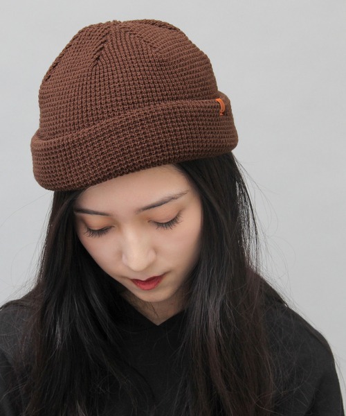UNIVERSAL OVERALL（ユニバーサルオーバーオール）の「【 UNIVERSAL OVERALL / ユニバーサルオーバーオール 】 アクリル ワッフル ロールニット / ショートワッチ / ニット帽（ニットキャップ/ビーニー・メンズ・ブラック/ブラウン/カーキ/アイボリー・FREE）」の6枚目の写真