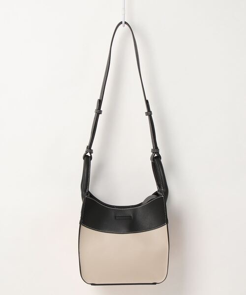 MONO　COMME CA（モノコムサ）の「２Wayバッグ（ハンドバッグ・レディース・ブラック/ベージュ/ブラウン・FREE）」の6枚目の写真