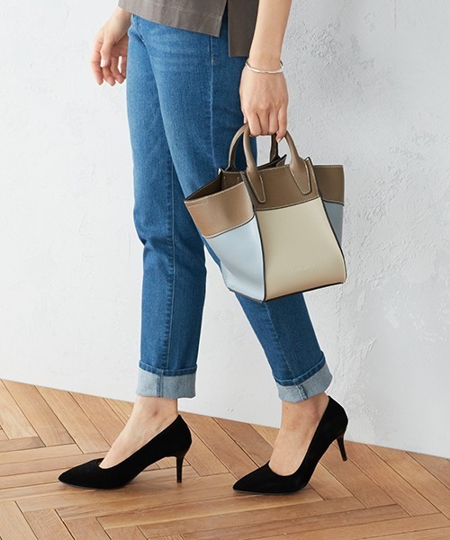 MONO　COMME CA（モノコムサ）の「２Wayバッグ（ハンドバッグ・レディース・ブラック/ベージュ/ブラウン・FREE）」の3枚目の写真