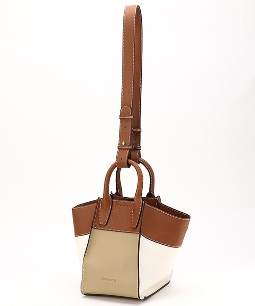 MONO　COMME CA（モノコムサ）の「２Wayバッグ（ハンドバッグ・レディース・ブラック/ベージュ/ブラウン・FREE）」の20枚目の写真