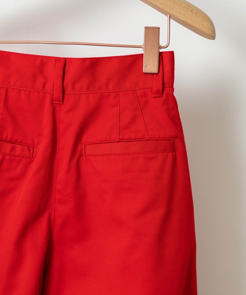 PUBLIC TOKYO(パブリックトウキョウ)の「クールチノ(チノパンツ・レディース・ホワイト/ベージュ/レッド・1/2)」の13枚目の写真