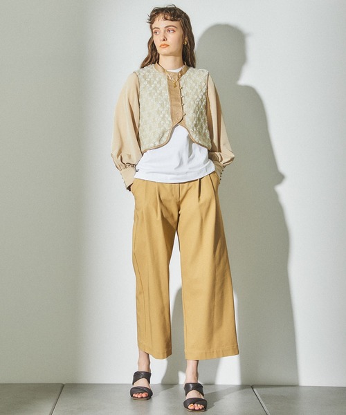 PUBLIC TOKYO(パブリックトウキョウ)の「クールチノ(チノパンツ・レディース・ホワイト/ベージュ/レッド・1/2)」の21枚目の写真