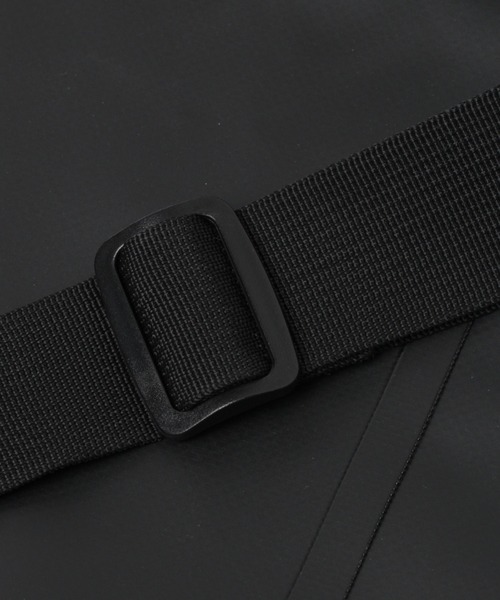 LAKOLE（ラコレ）の「【21DRY】ドライバッグ / 943212（ショルダーバッグ・レディース・アイボリー/ブラック/桜/グレー・FREE）」の16枚目の写真