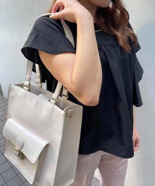 INGNI（イング）の「フリルギャザー／ブラウス（シャツ/ブラウス・レディース・オフホワイト/イエロー/グリーン/ベージュ/ブラック/ブルー・M）」の3枚目の写真