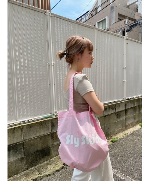 SLY（スライ）の「Sly Skin ROUND HAIR CLIP ヘアクリップ（バレッタ/ヘアクリップ・レディース・ベージュ/シルバー・FREE）」の20枚目の写真