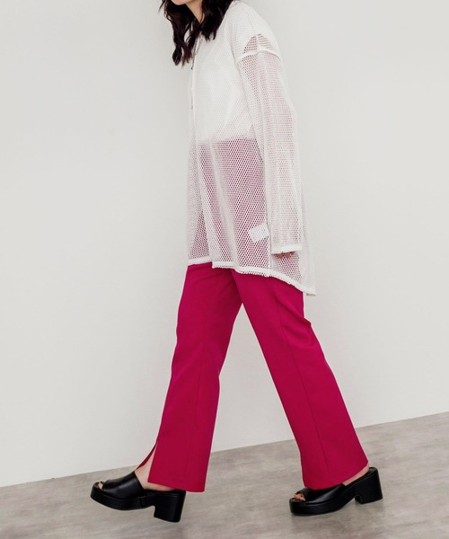 w closet（ダブルクローゼット）の「セミフレアスリットパンツ（スラックス・レディース・レッド/グリーン/パープル/カーキ/ブラック/ブラウン/ダークオレンジ・M/S）」の19枚目の写真