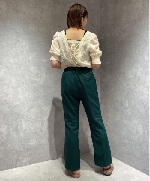 w closet（ダブルクローゼット）の「セミフレアスリットパンツ