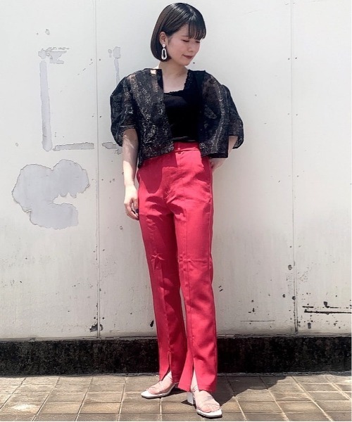 w closet（ダブルクローゼット）の「セミフレアスリットパンツ