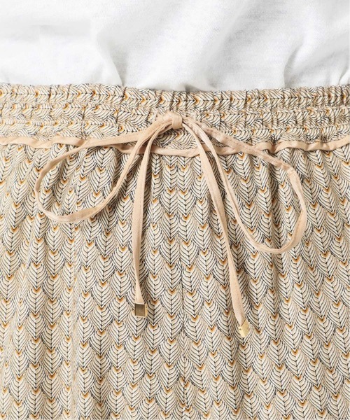 SLOBE IENA（スローブイエナ）の「リラックスイージーパンツ【ウエストゴム/手洗い可能】◆（その他パンツ・レディース・ブラック/ベージュ/アイボリー・38/36）」の11枚目の写真