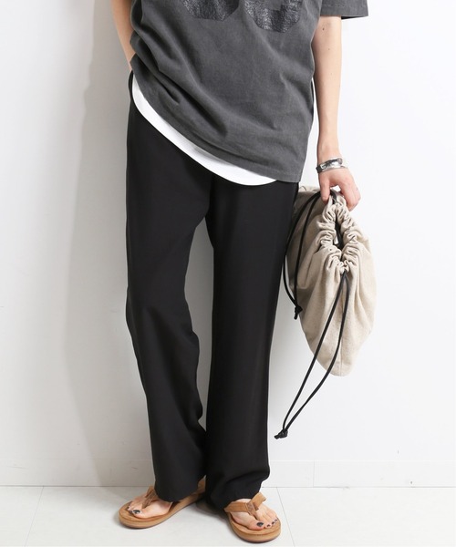 SLOBE IENA（スローブイエナ）の「リラックスイージーパンツ【ウエストゴム/手洗い可能】◆（その他パンツ・レディース・ブラック/ベージュ/アイボリー・38/36）」の14枚目の写真
