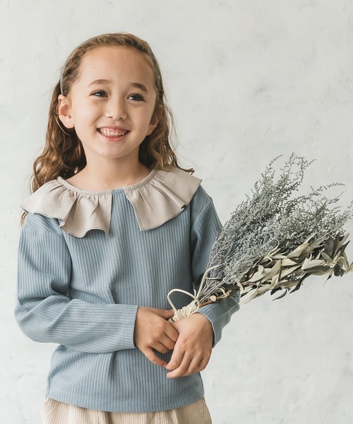 pairmanon（ペアマノン）の「【ふんわりワッフル】選べるデザイン異素材フリル長袖Tシャツ（Tシャツ/カットソー・キッズ・ブラウン系その他3/ブラック/ブラウン/グレイッシュベージュ/ブルー系その他5/グレー系その他/パープル系その他4/パープル系その他/ブラウン系その他/ブラウン系その他2/グリーン系その他6/モカ/ベージュ系その他/ピンク系その他4/グリーン系その他5/ベージュ系その他3/ピンク系その他3/ベージュ系その他7/ライトベージュ/ブルー系その他3/ピンク系その他/ベージュ系その他2/レッド系その他/グリーン系その他/ブラック系その他/ブラック系その他2/ピンク系その他2・120/130/100/140/150/110/90）」の19枚目の写真