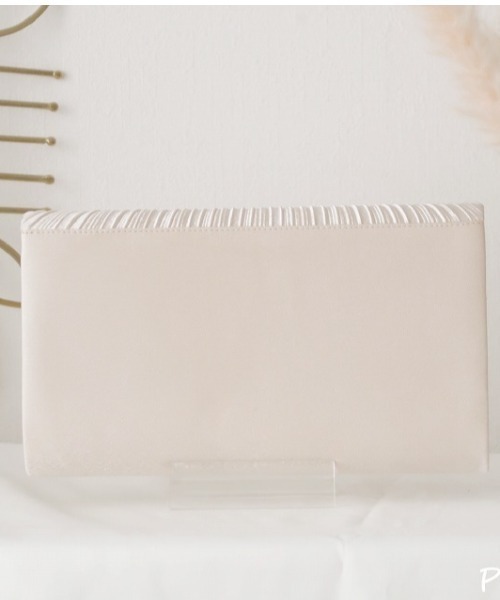 Cupid Heart（キューピッドハート）の「【Cupid Heart】結婚式用BAG♪ V字フラップパーティーバッグ（クラッチバッグ・レディース・ブラック/ベージュ/シルバー・MEDIUM）」の19枚目の写真