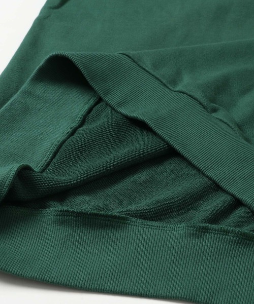 KRIFF MAYER(クリフメイヤー)の「《WEB限定》裏毛クルーネック(スウェット・メンズ・チャコール/ダークグリーン/ナチュラル/レンガ・MEDIUM/X-LARGE/LARGE)」の17枚目の写真