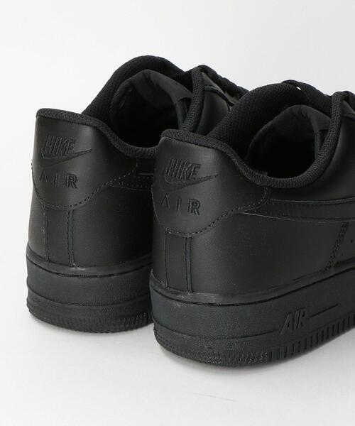 NIKE（ナイキ）の「＜NIKE（ナイキ）＞ AIRFORCE 1 07/エアフォース1（スニーカー・メンズ・ブラック/ホワイト・27cm/27.5cm/26.5cm/29cm/28cm/28.5cm/26cm）」の6枚目の写真