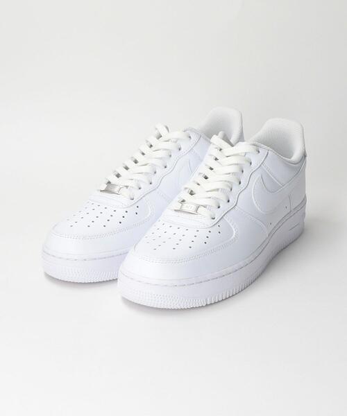 NIKE（ナイキ）の「＜NIKE（ナイキ）＞ AIRFORCE 1 07/エアフォース1（スニーカー・メンズ・ブラック/ホワイト・27cm/27.5cm/26.5cm/29cm/28cm/28.5cm/26cm）」の7枚目の写真