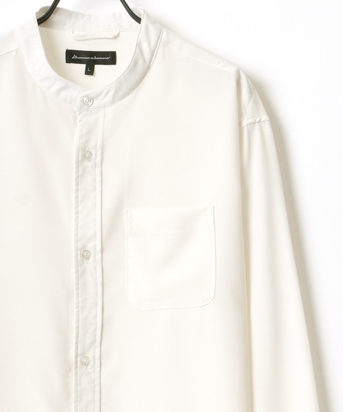 Lazar（ラザル）の「ポリトロ リラックス オーバーサイズ バンドカラートロミシャツ（シャツ/ブラウス・メンズ・ホワイト/チャコールグレー/ブラック/ターコイズブルー/モカ・LL/M/L）」の2枚目の写真