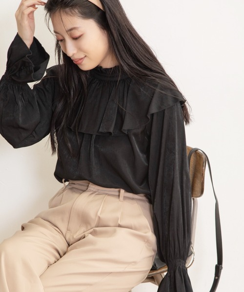 Mysa&Liina（ミーサリーナ）の「フリルカラー2WAYブラウス（シャツ/ブラウス・レディース・ブラック/ブラウン/アイボリー・M）」の6枚目の写真
