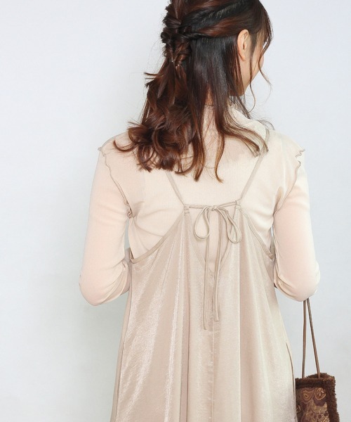 Crisp（クリスプ）の「ヘムギャザーキャミワンピース（ワンピース・レディース・ブラック/ベージュ/ブルー・FREE）」の12枚目の写真