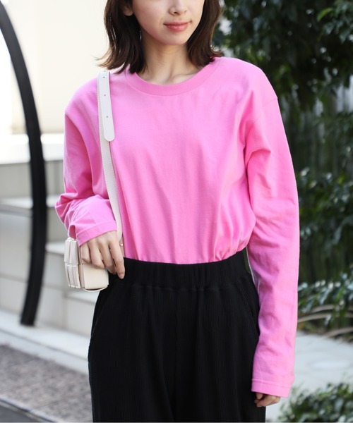 Printstar(プリントスター)の「袖リブなしでつくる、こなれシルエット【Printstar】heavy weight long sleeve t-shirt / ヘビーウェイト ロングスリーブTシャツ ロンT 長袖Tシャツ オーバーサイズ 無地 00102(Tシャツ/カットソー・レディース・ホワイト/アーミー/ネイビー/ブラック/杢グレー/ライトピンク/レッド/パープル/イエロー/イエロー系その他2/ロイヤルブルー/ピンク系/バーガンディー/ターコイズブルー/グレー/オレンジ/オリーブ・XL/M/L/S/2XL)」の14枚目の写真