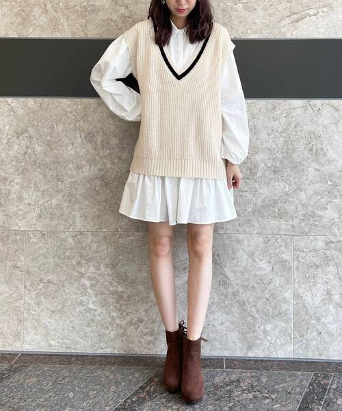 MAJESTIC LEGON(マジェスティックレゴン)の「Vネックベストセットチュニックワンピ(シャツワンピース・レディース・ブラック系その他/グリーン系その他/ホワイト系その他2・SMALL/MEDIUM)」の8枚目の写真