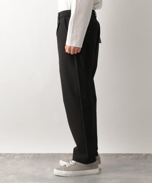 GLOBAL WORK（グローバルワーク）の「LAZY SLACKS/954969（スラックス・メンズ・アイボリー/ブラック・MEDIUM/LARGE/SMALL）」の9枚目の写真