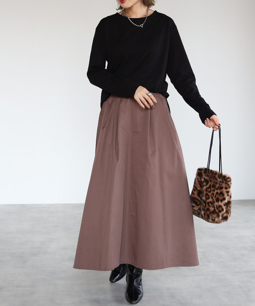 amini(アミニ)の「【2021-2022 A/W】サイドスリットコットンロングTシャツ(Tシャツ/カットソー・レディース・ブラック/パープル/オフホワイト/グレイッシュベージュ・MEDIUM)」の12枚目の写真