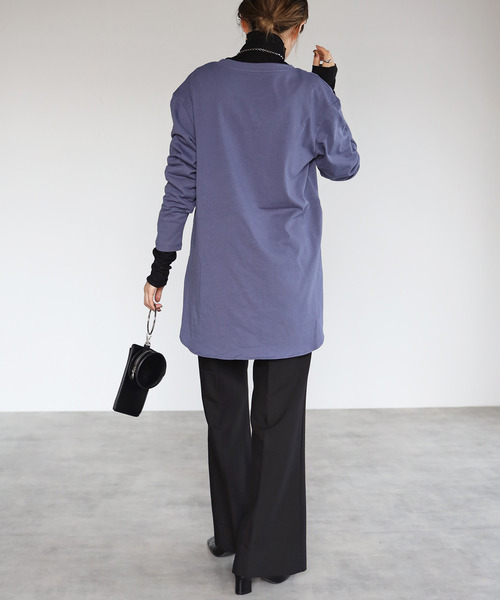 amini(アミニ)の「【2021-2022 A/W】サイドスリットコットンロングTシャツ(Tシャツ/カットソー・レディース・ブラック/パープル/オフホワイト/グレイッシュベージュ・MEDIUM)」の22枚目の写真