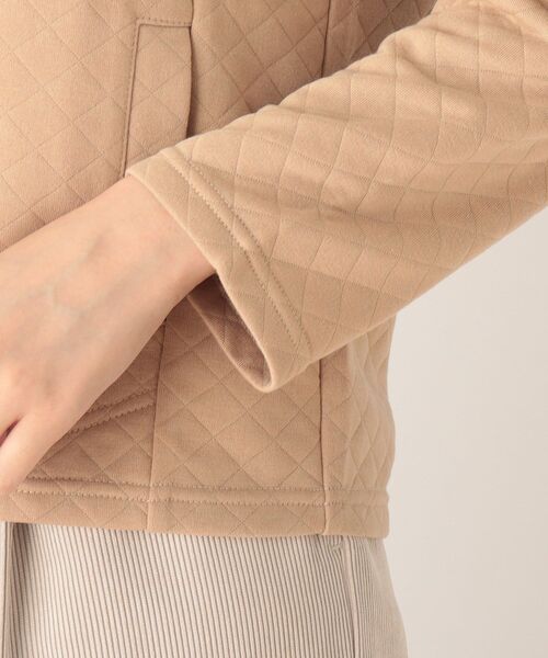 DRESKIP（ドレスキップ）の「◆キルトスナップ釦カーディガン（カーディガン/ボレロ・レディース・ベージュ/ダークグレー/ブラック・03/04/02）」の6枚目の写真