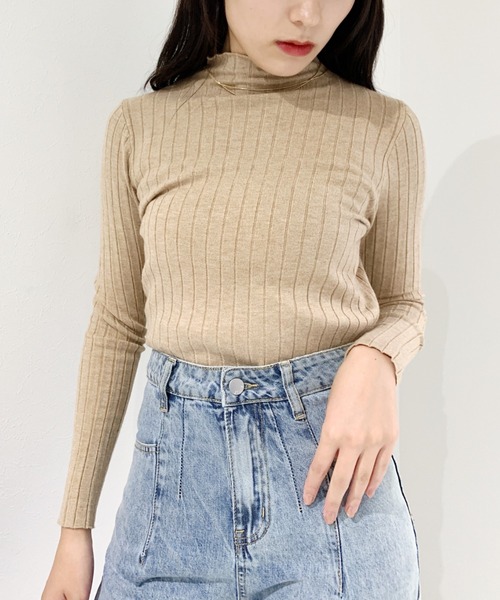 CLEA（クレア）の「ハイネックリブソフトニット（ニット/セーター・レディース・ブラック/ベージュ/アイボリー/ホワイト/グレー/レッド/オレンジ・FREE）」の17枚目の写真