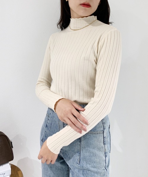 CLEA（クレア）の「ハイネックリブソフトニット（ニット/セーター・レディース・ブラック/ベージュ/アイボリー/ホワイト/グレー/レッド/オレンジ・FREE）」の10枚目の写真