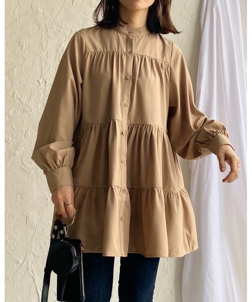 She's Closet（シーズクローゼット）の「Aラインフレア長袖ティアードチュニックブラウス（チュニック・レディース・ホワイト/ブラック/ダークグリーン/ベージュ・FREE）」の18枚目の写真