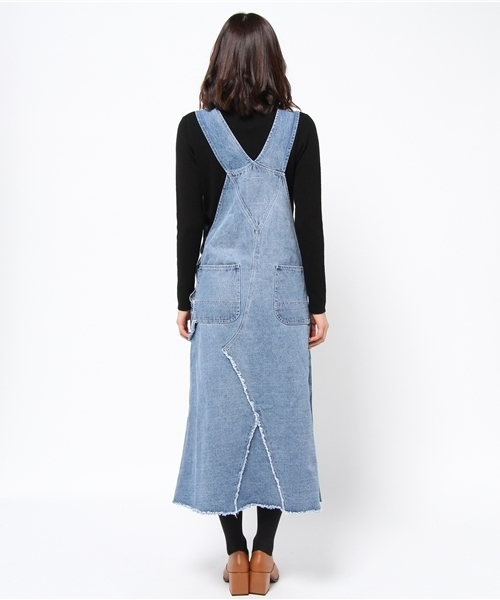 Kastane（カスタネ）の「デニムオーバーオールスカート（デニムパンツ・レディース・ライトブルー・FREE）」の4枚目の写真