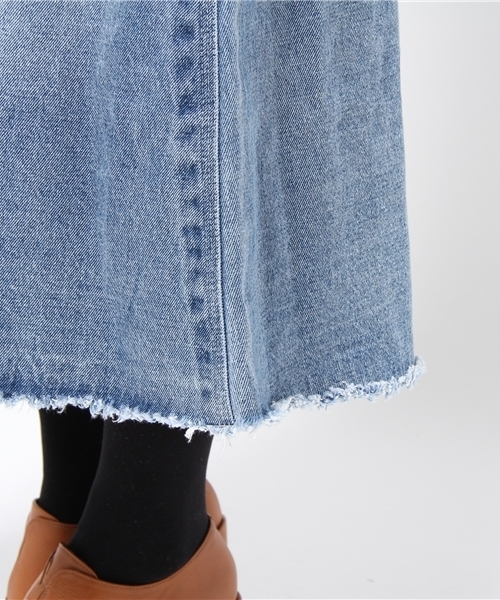 Kastane（カスタネ）の「デニムオーバーオールスカート（デニムパンツ・レディース・ライトブルー・FREE）」の8枚目の写真