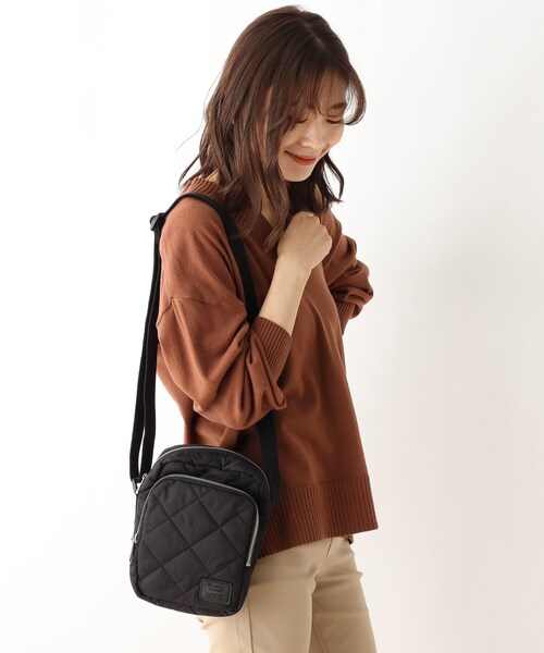 SHOO・LA・RUE（シューラルー）の「◆キルティング2段ショルダー（ショルダーバッグ・レディース・ブラック/オレンジ/ライトパープル/ベージュ系7・00）」の13枚目の写真