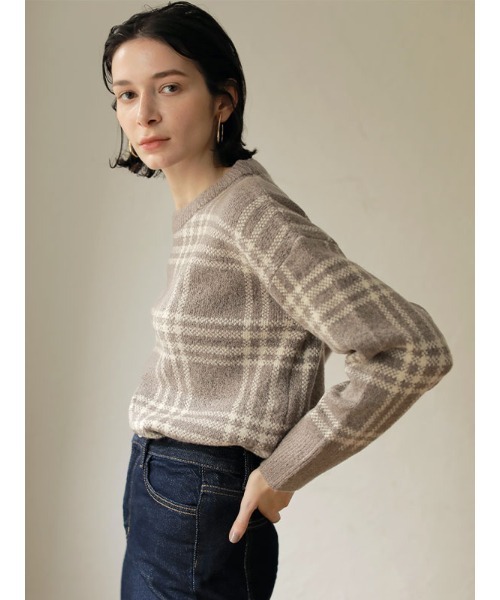 ACYM（アシーム）の「Check pattern over ニット（ニット/セーター・レディース・ブラウン/グレー・FREE）」の8枚目の写真