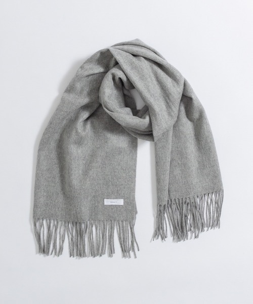 MUHET（ミュエータ）の「ウォッシャブルウールフリンジマフラー（マフラー・レディース・ブラック/グレー/キャメル・FREE）」の3枚目の写真