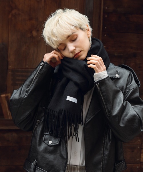 MUHET（ミュエータ）の「ウォッシャブルウールフリンジマフラー