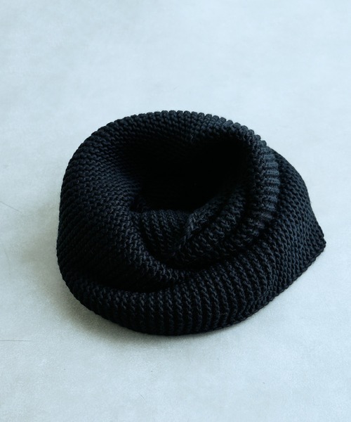 Lui's（ルイス）の「プレーンスヌード（ネックウォーマー/スヌード・メンズ・ブラック/ネイビー・FREE）」の2枚目の写真