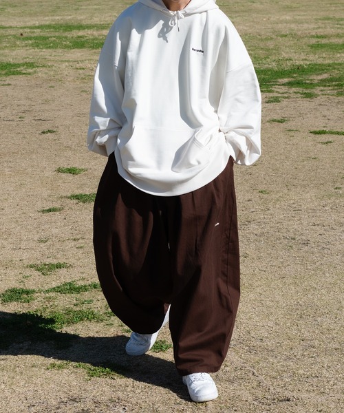 Perushu（ペルーシュ）の「Perushu刺繍ロゴパーカー（パーカー・メンズ・ライトグレー/ブラック/オフホワイト/オレンジ/グリーン・MEDIUM/LARGE）」の10枚目の写真