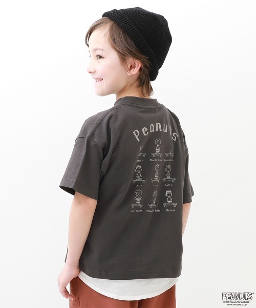 PEANUTS(ピーナッツ)の「【PEANUTS】BIG スヌーピー柄バックプリントTシャツ(Tシャツ/カットソー・キッズ・ライトグレー/ブルー系その他/スミクロ・160cm/150cm/120cm/100cm/110cm/130cm/140cm)」の2枚目の写真