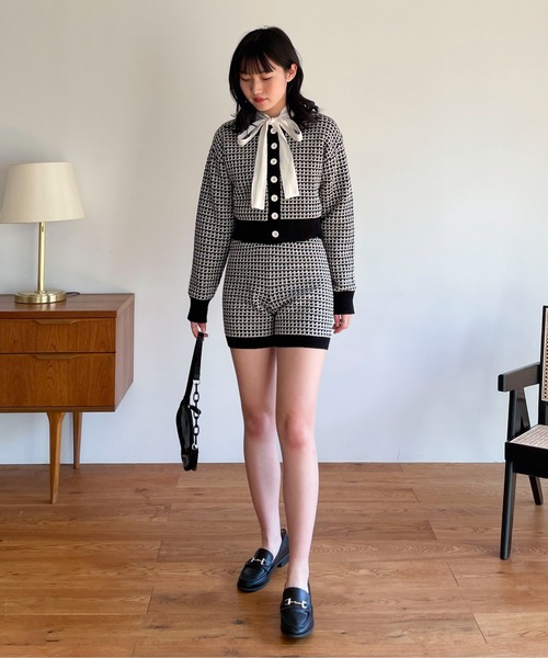 EPIMI E'PIMMY（エピミエピミー）の「前後２wayボウタイブラウス（シャツ/ブラウス・レディース・ベージュ/オフホワイト/マスタード・MEDIUM）」の21枚目の写真