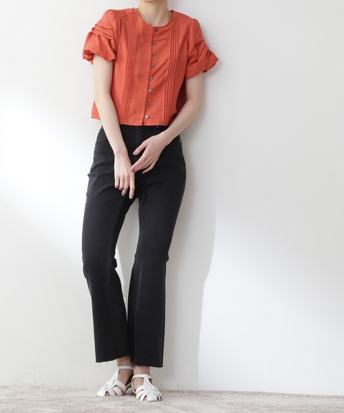 N.（N. Natural Beauty Basic）（エヌエヌナチュラルビューティーベーシック）の「【S Size Line】◆ヴィンテージ風フレアデニムパンツ（デニムパンツ・レディース・ブラック系その他/ライトインディゴブルー・SMALL/MEDIUM）」の2枚目の写真