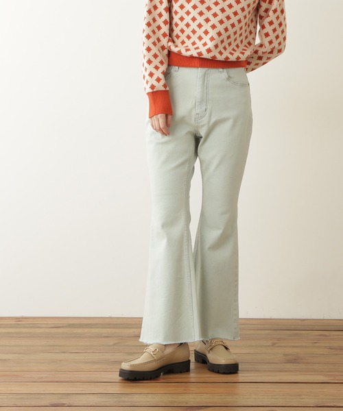 N.（N. Natural Beauty Basic）（エヌエヌナチュラルビューティーベーシック）の「【S Size Line】◆ヴィンテージ風フレアデニムパンツ（デニムパンツ・レディース・ブラック系その他/ライトインディゴブルー・SMALL/MEDIUM）」の3枚目の写真