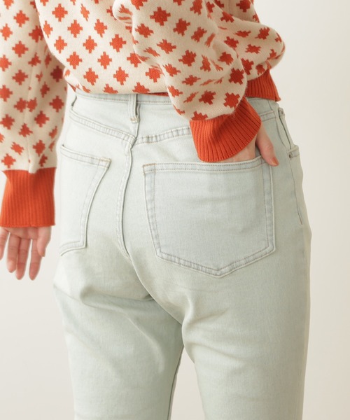 N.（N. Natural Beauty Basic）（エヌエヌナチュラルビューティーベーシック）の「【S Size Line】◆ヴィンテージ風フレアデニムパンツ（デニムパンツ・レディース・ブラック系その他/ライトインディゴブルー・SMALL/MEDIUM）」の13枚目の写真